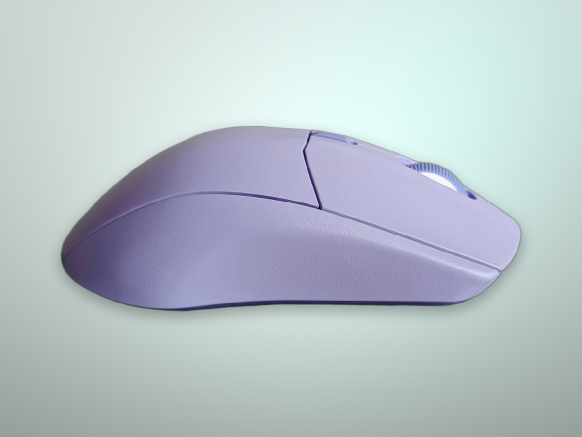 SteelSeries Rival 3 Wireless Gen 2 profilo laterale forma simmetrica ergonomica